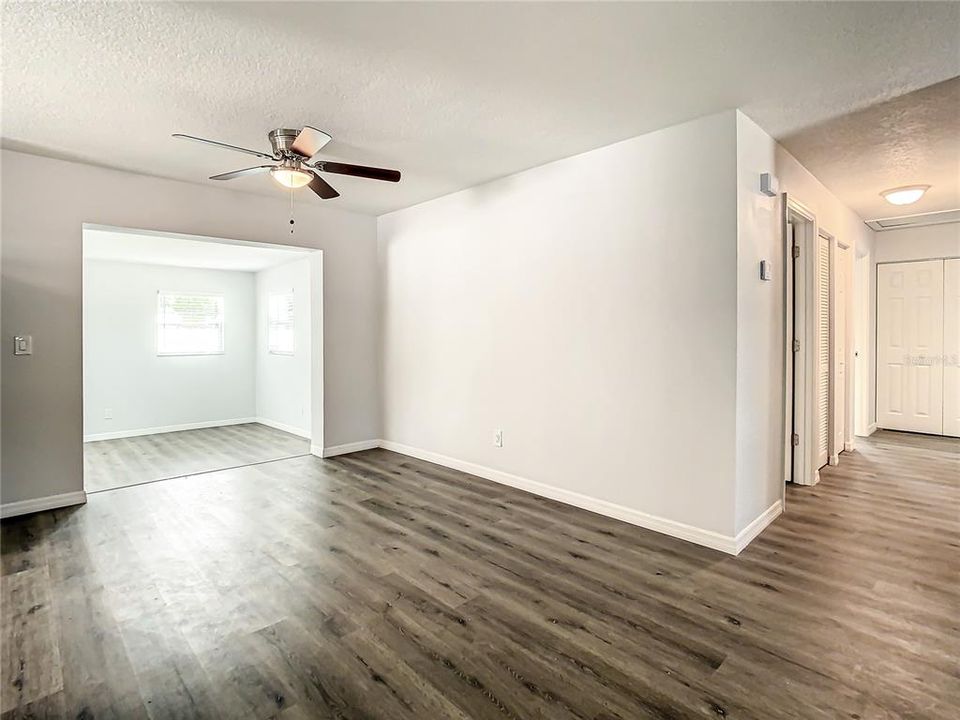 En Venta: $470,000 (3 camas, 2 baños, 1277 Pies cuadrados)