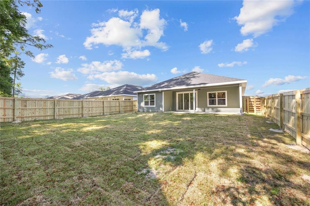 待售: $472,900 (4 贝兹, 3 浴室, 1900 平方英尺)