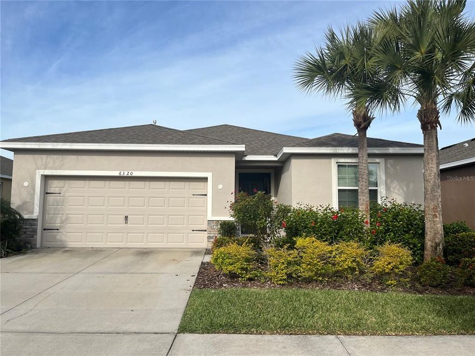 出租: $2,600 (4 贝兹, 2 浴室, 2046 平方英尺)