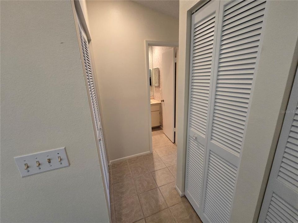 For Sale: $145,000 (2 beds, 2 baths, 1134 Square Feet)