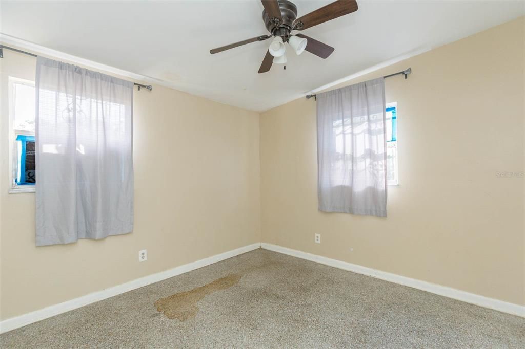 En Venta: $198,000 (3 camas, 1 baños, 888 Pies cuadrados)