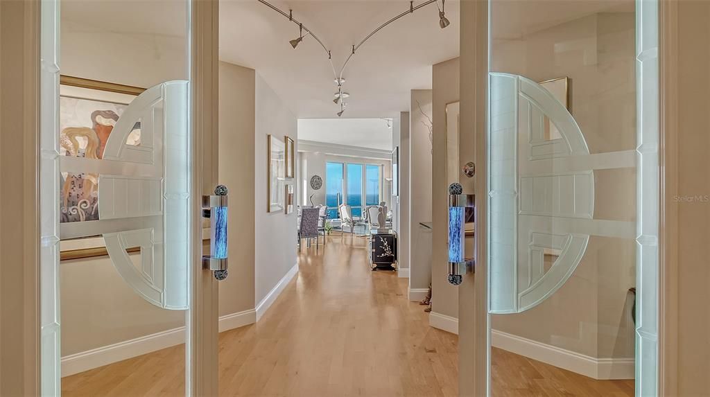 На продажу: $3,750,000 (4 спален, 4 ванн, 3659 Квадратных фут)