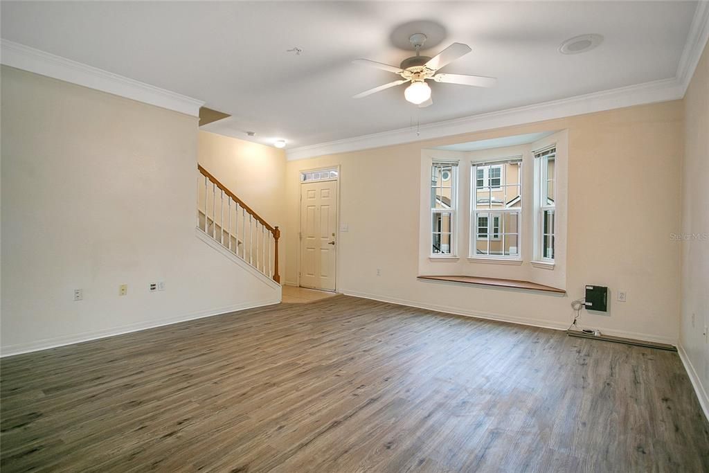 出租: $1,895 (2 贝兹, 2 浴室, 1548 平方英尺)