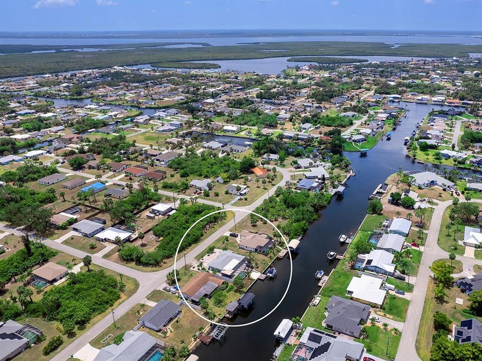 待售: $429,000 (2 贝兹, 2 浴室, 1645 平方英尺)