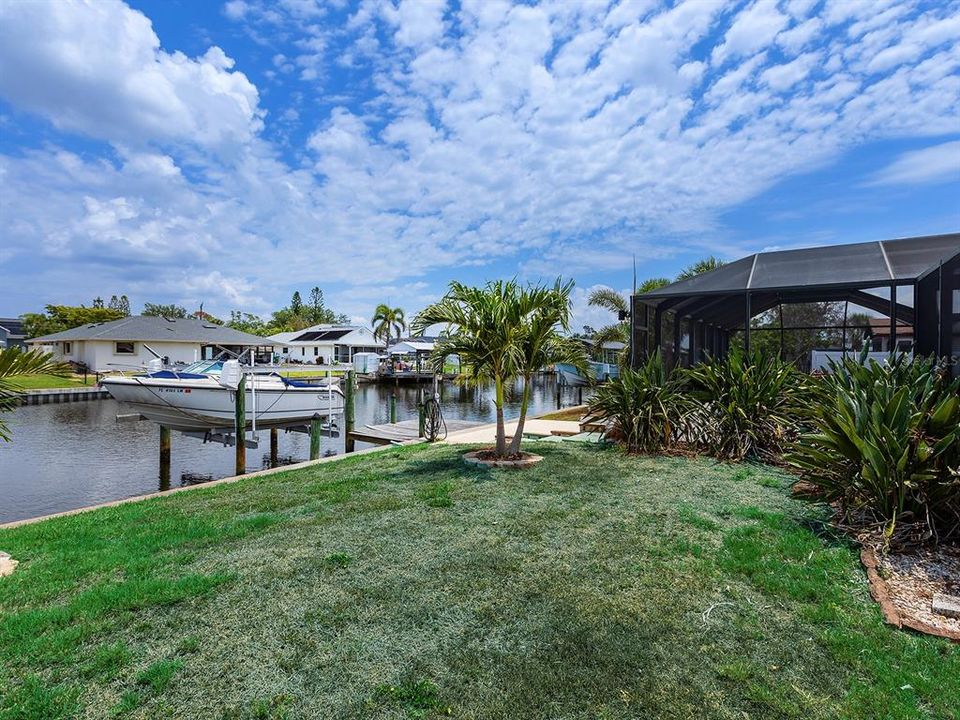 待售: $429,000 (2 贝兹, 2 浴室, 1645 平方英尺)