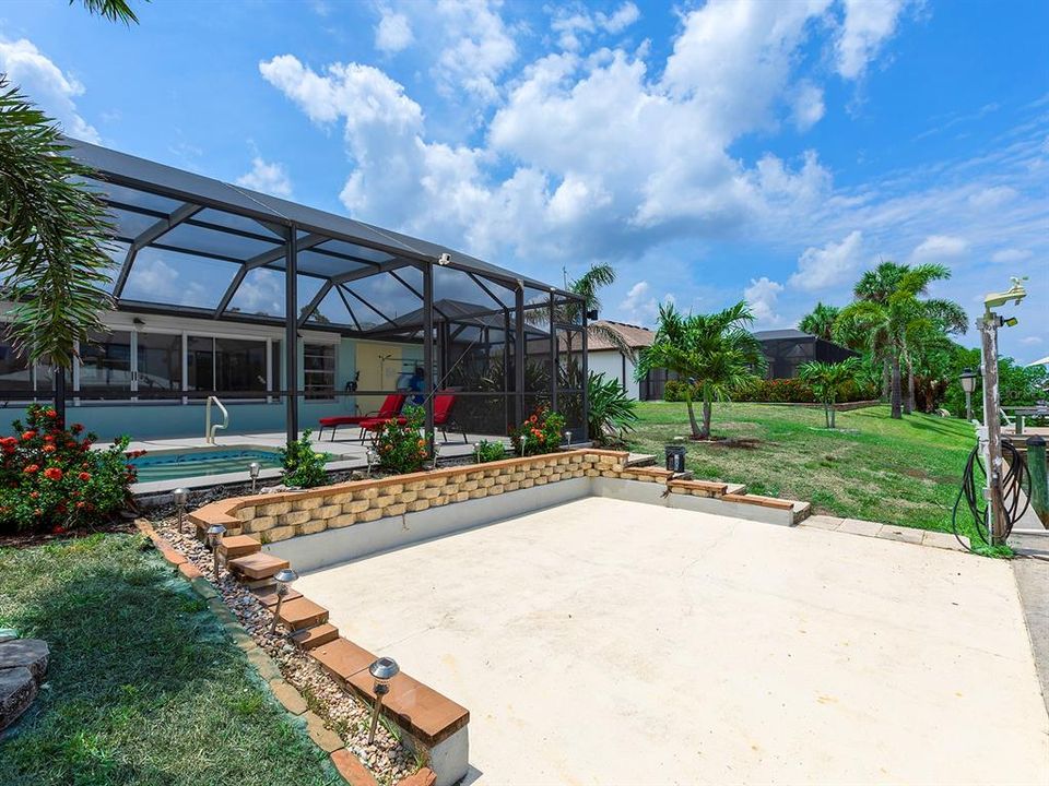 待售: $429,000 (2 贝兹, 2 浴室, 1645 平方英尺)