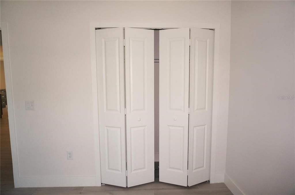 出租: $2,150 (3 贝兹, 2 浴室, 1357 平方英尺)