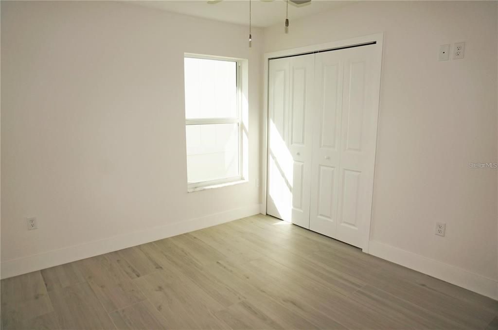 出租: $2,150 (3 贝兹, 2 浴室, 1357 平方英尺)