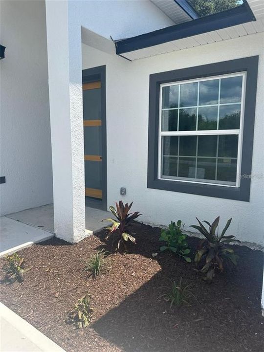 En Renta: $2,200 (4 camas, 2 baños, 1630 Pies cuadrados)