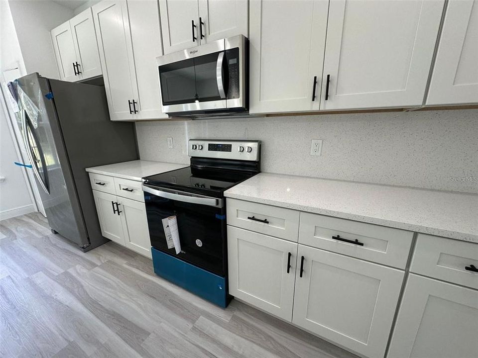 En Renta: $2,200 (4 camas, 2 baños, 1630 Pies cuadrados)