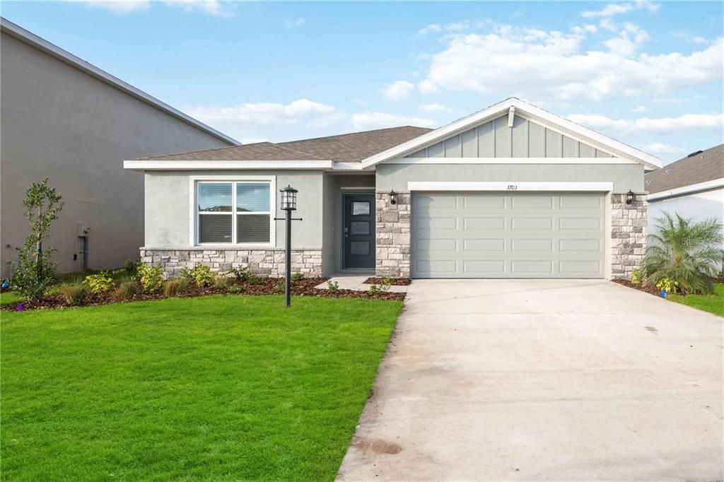 В аренду: $3,200 (4 спален, 2 ванн, 1843 Квадратных фут)