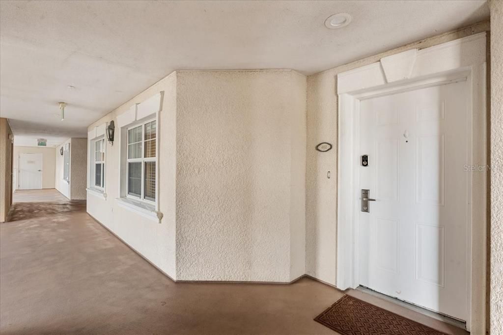 For Sale: $359,999 (3 beds, 3 baths, 1630 Square Feet)