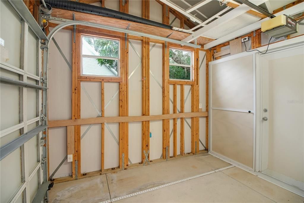 На продажу: $447,900 (3 спален, 2 ванн, 1902 Квадратных фут)