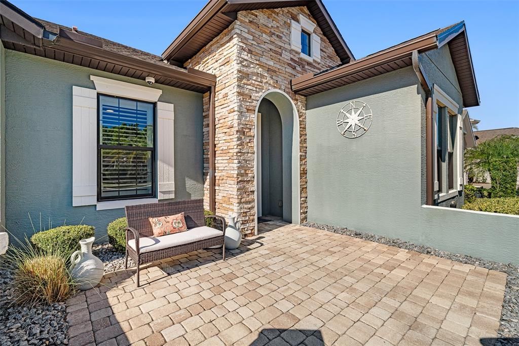 待售: $695,000 (3 贝兹, 2 浴室, 1987 平方英尺)