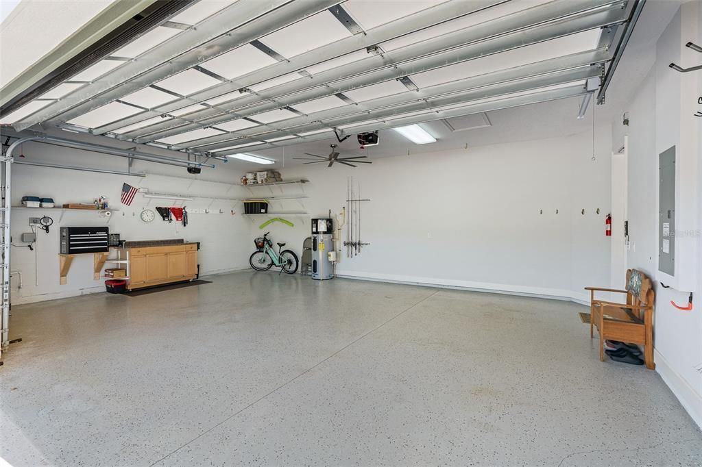 待售: $695,000 (3 贝兹, 2 浴室, 1987 平方英尺)