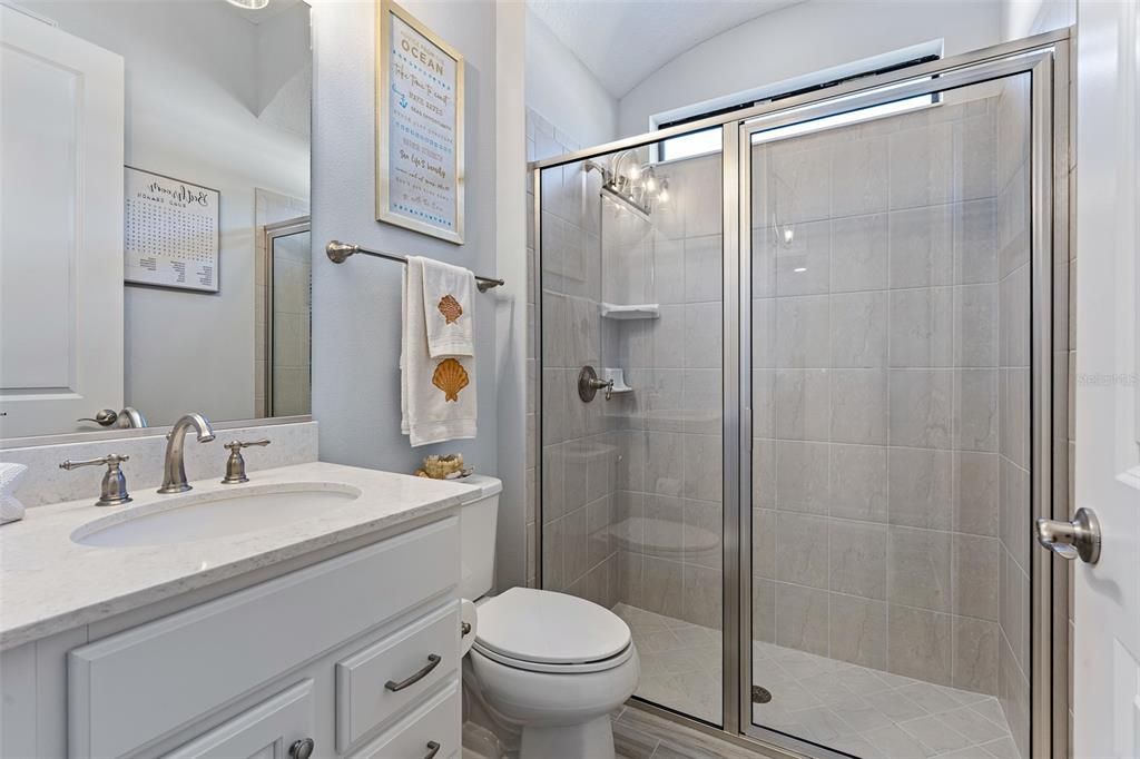 待售: $695,000 (3 贝兹, 2 浴室, 1987 平方英尺)