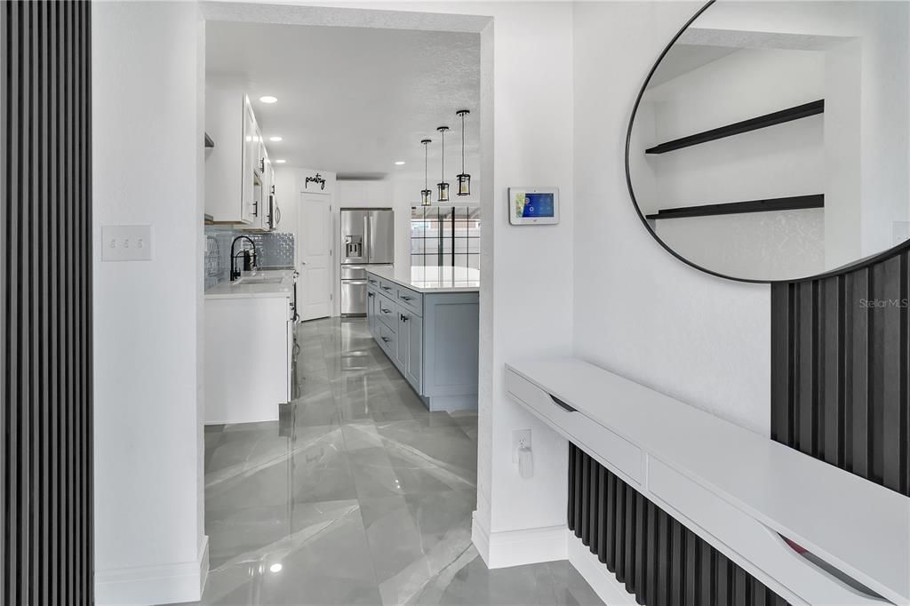 En Venta: $525,000 (3 camas, 2 baños, 1870 Pies cuadrados)