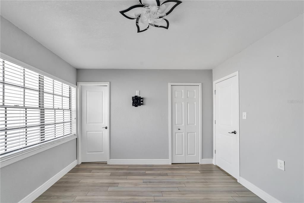 En Venta: $525,000 (3 camas, 2 baños, 1870 Pies cuadrados)