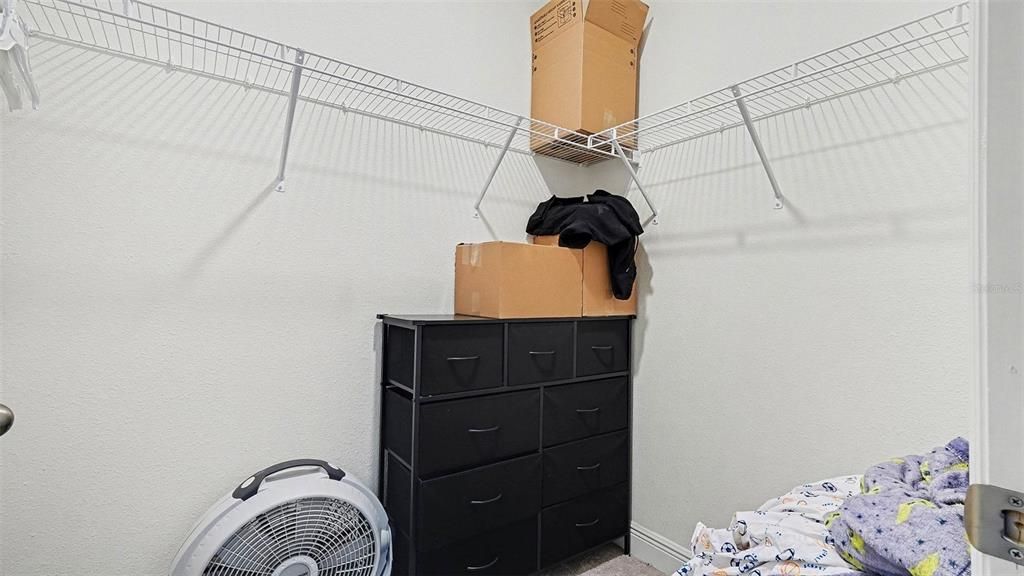 For Sale: $455,000 (5 beds, 3 baths, 3609 Square Feet)