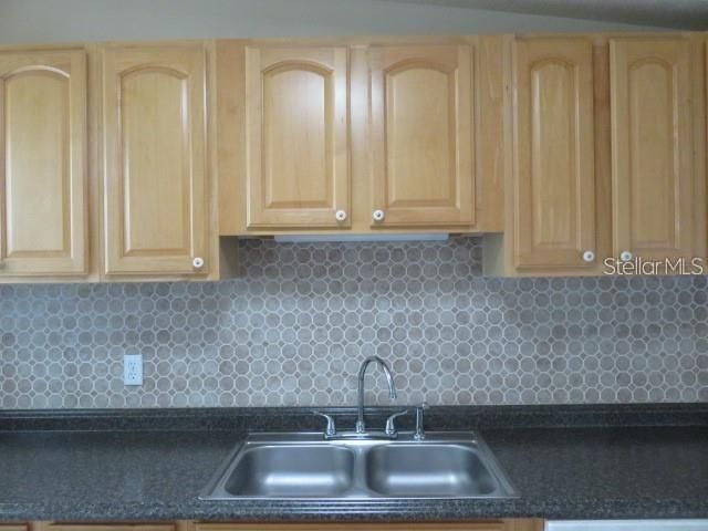 В аренду: $1,995 (2 спален, 1 ванн, 952 Квадратных фут)