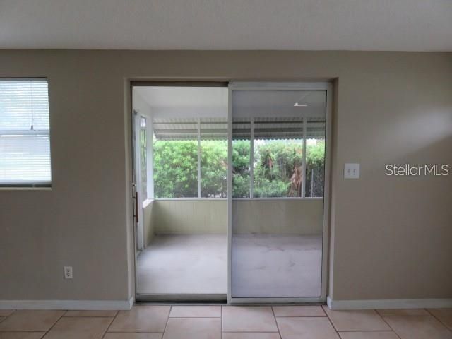 В аренду: $1,995 (2 спален, 1 ванн, 952 Квадратных фут)