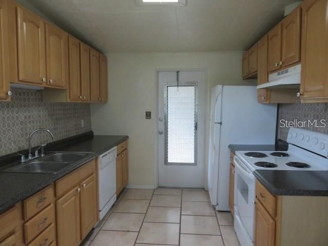 В аренду: $1,995 (2 спален, 1 ванн, 952 Квадратных фут)