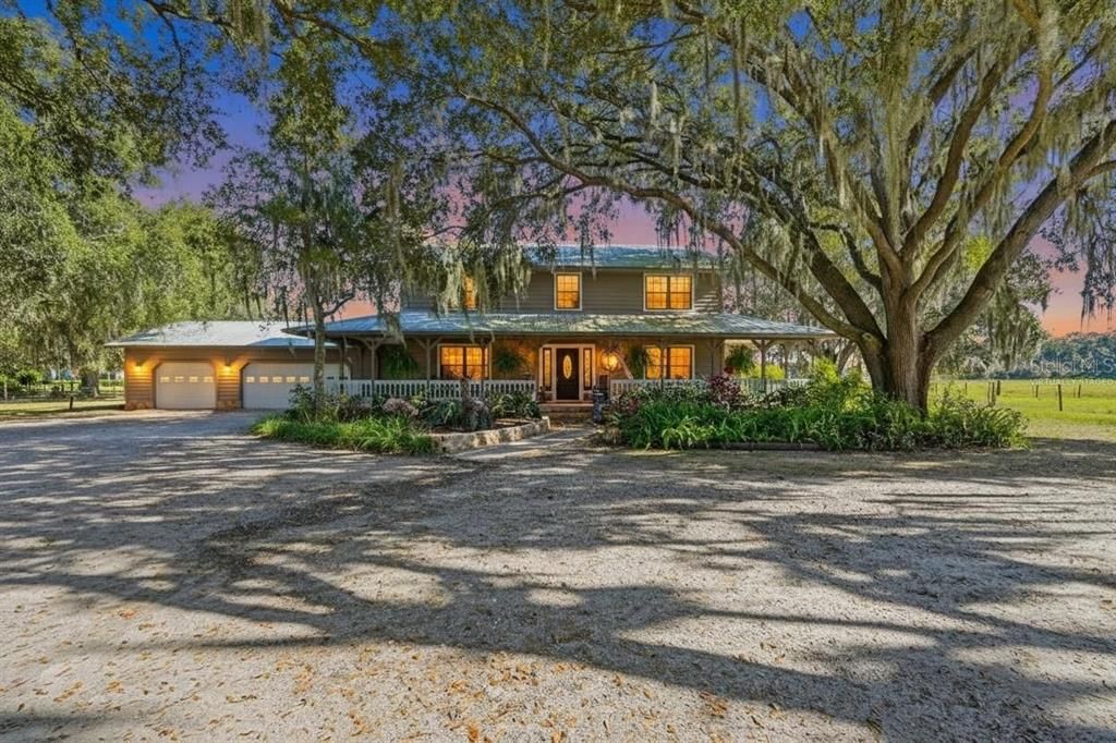 For Sale: $675,000 (3 beds, 2 baths, 2010 Square Feet)