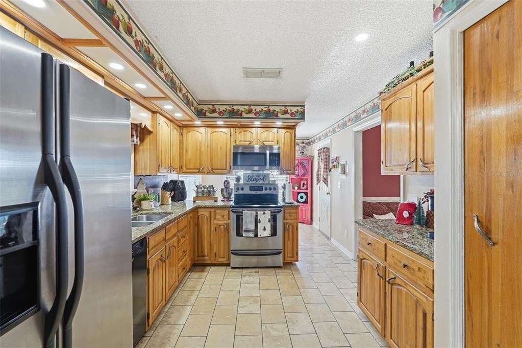 For Sale: $675,000 (3 beds, 2 baths, 2010 Square Feet)