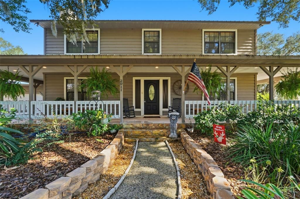 For Sale: $675,000 (3 beds, 2 baths, 2010 Square Feet)