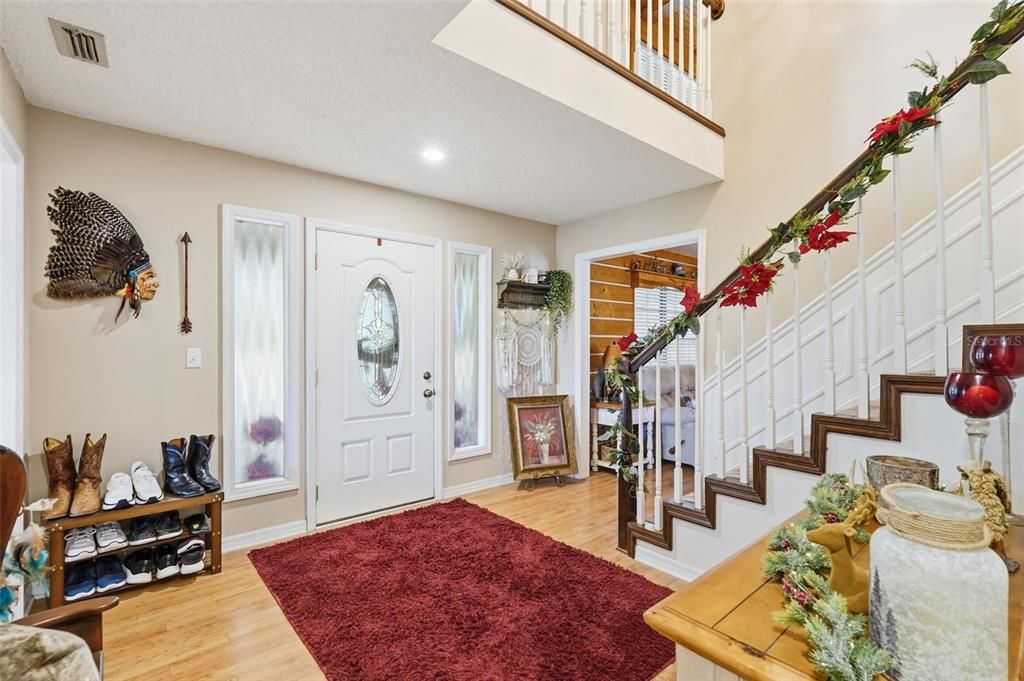 For Sale: $675,000 (3 beds, 2 baths, 2010 Square Feet)