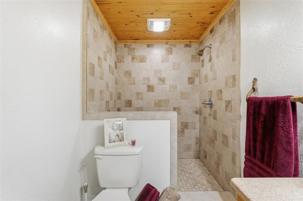 For Sale: $675,000 (3 beds, 2 baths, 2010 Square Feet)