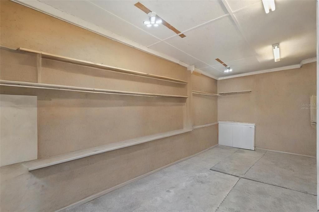 For Sale: $675,000 (3 beds, 2 baths, 2010 Square Feet)