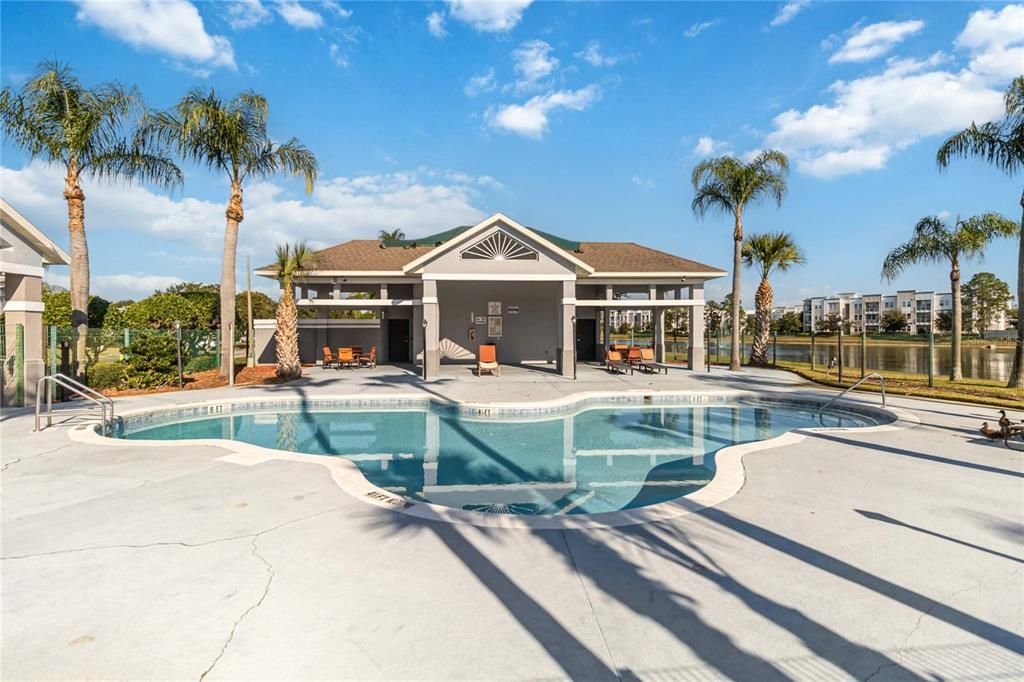 For Sale: $285,000 (3 beds, 2 baths, 1203 Square Feet)