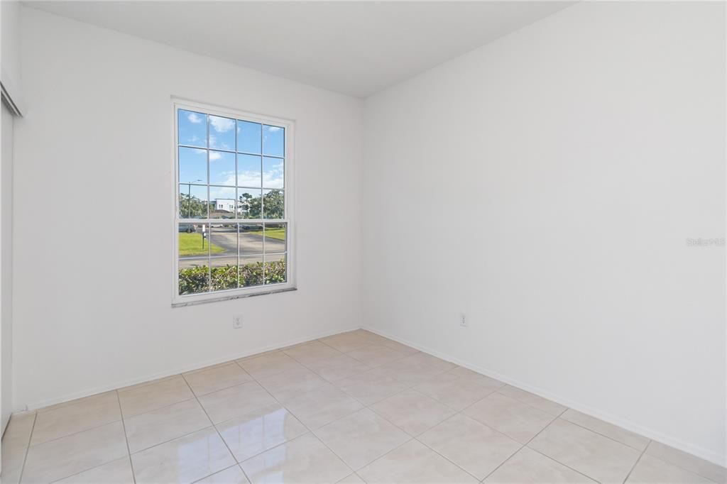 На продажу: $285,000 (3 спален, 2 ванн, 1203 Квадратных фут)