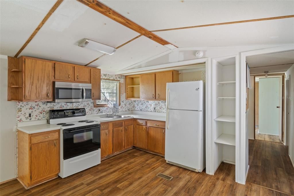 En Venta: $143,000 (2 camas, 1 baños, 784 Pies cuadrados)