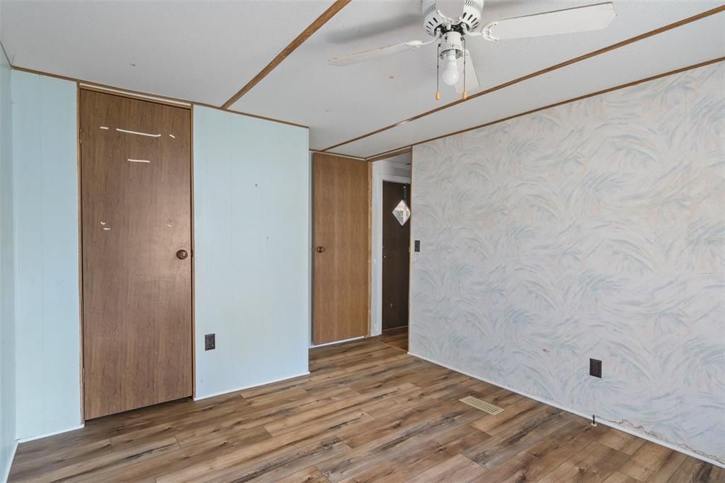 En Venta: $143,000 (2 camas, 1 baños, 784 Pies cuadrados)