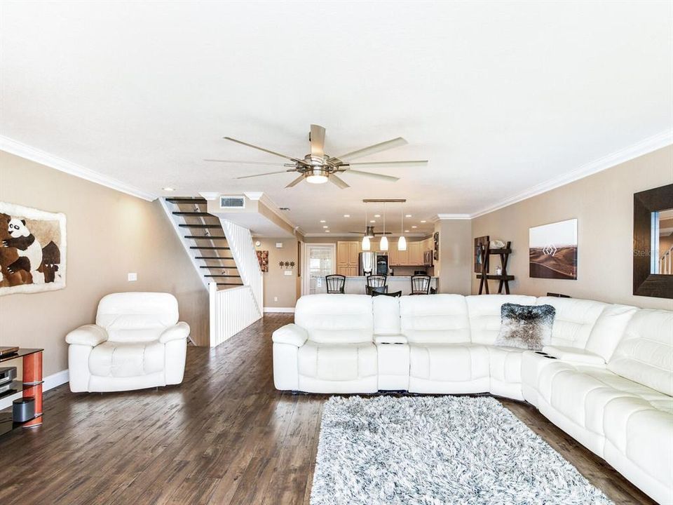 待售: $1,199,000 (3 贝兹, 3 浴室, 2140 平方英尺)