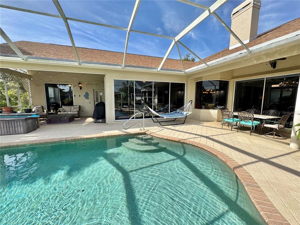 待售: $899,000 (4 贝兹, 3 浴室, 3009 平方英尺)