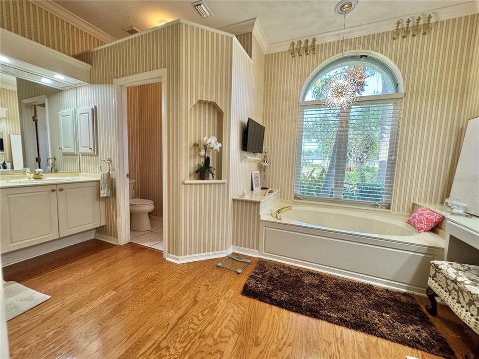 待售: $899,000 (4 贝兹, 3 浴室, 3009 平方英尺)