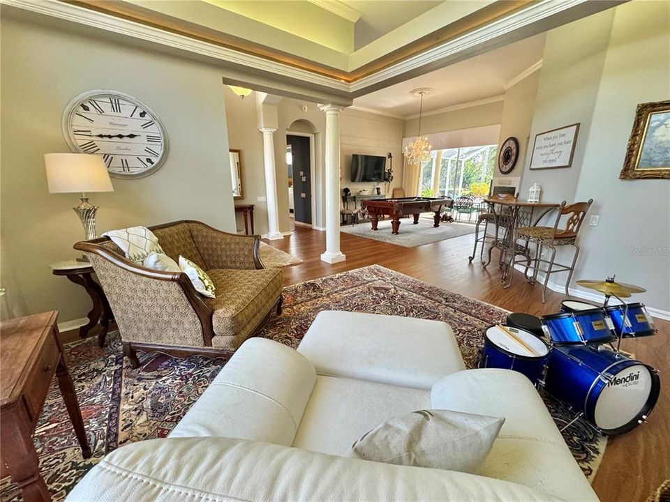 待售: $899,000 (4 贝兹, 3 浴室, 3009 平方英尺)