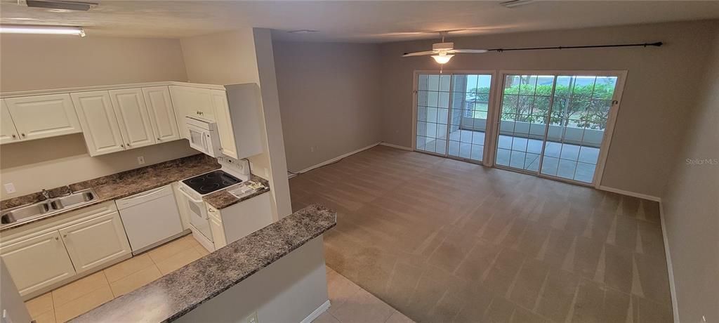 В аренду: $1,650 (2 спален, 2 ванн, 1537 Квадратных фут)