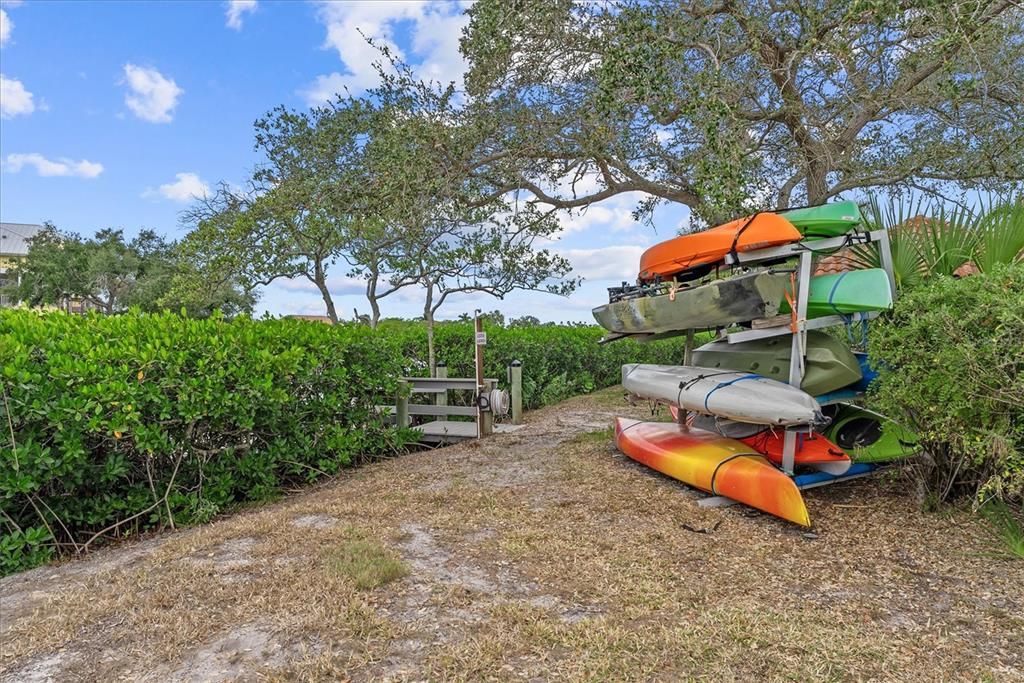 En Venta: $679,900 (2 camas, 2 baños, 2143 Pies cuadrados)