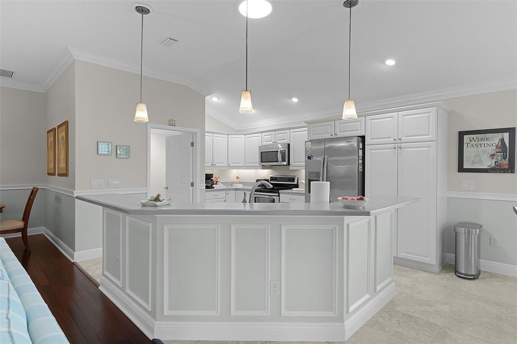 待售: $600,000 (3 贝兹, 2 浴室, 2109 平方英尺)