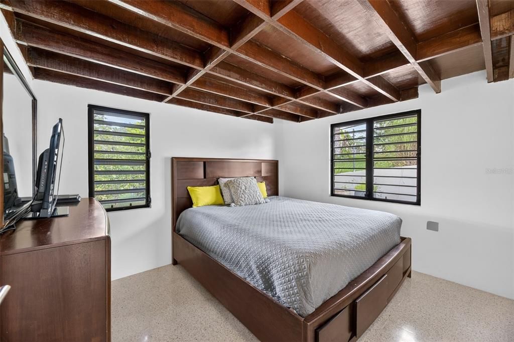 En Venta: $420,000 (3 camas, 2 baños, 1478 Pies cuadrados)