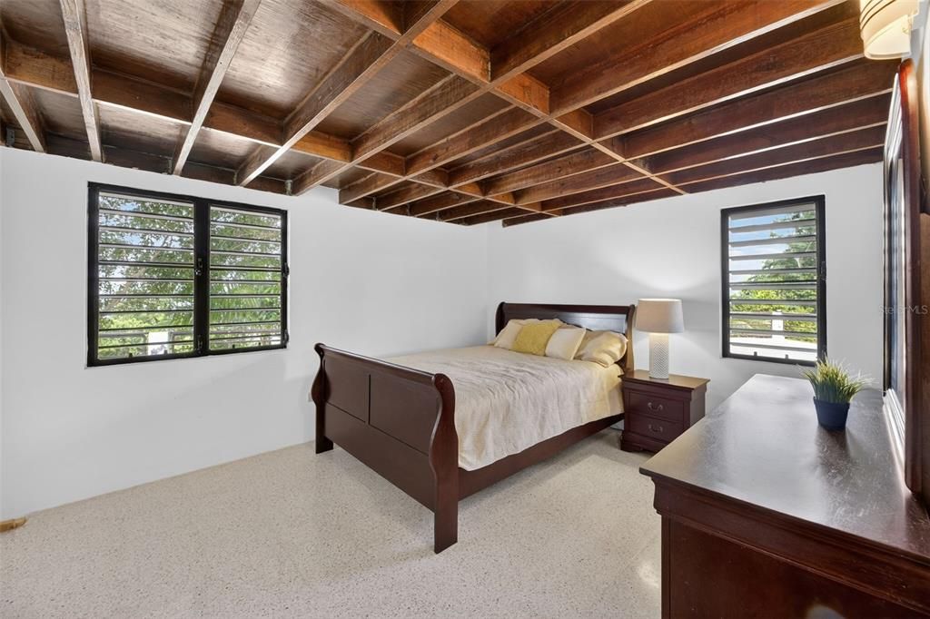 En Venta: $420,000 (3 camas, 2 baños, 1478 Pies cuadrados)