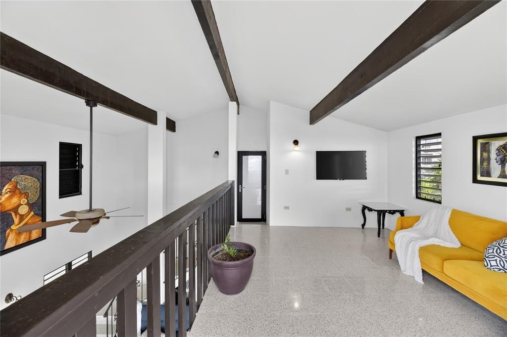 En Venta: $420,000 (3 camas, 2 baños, 1478 Pies cuadrados)