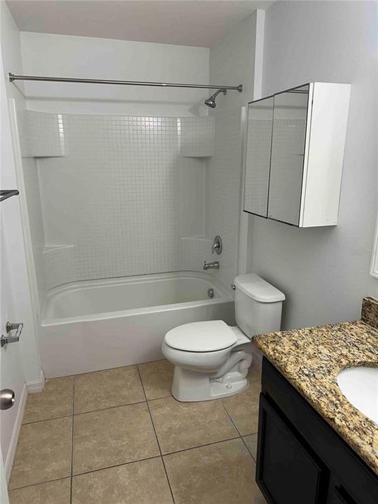 出租: $2,275 (3 贝兹, 2 浴室, 1814 平方英尺)