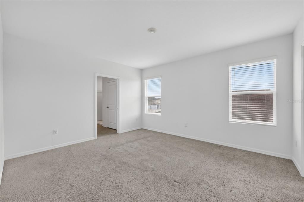 For Sale: $394,000 (4 beds, 2 baths, 2350 Square Feet)