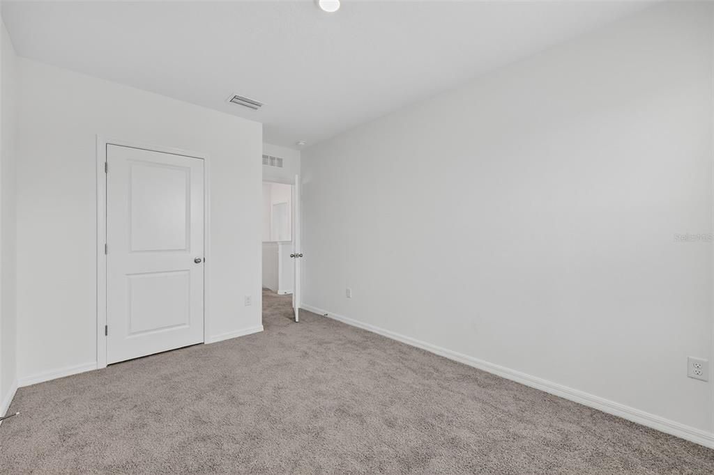 For Sale: $394,000 (4 beds, 2 baths, 2350 Square Feet)