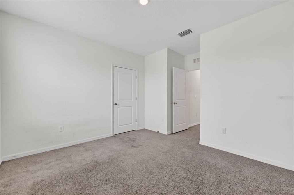 For Sale: $394,000 (4 beds, 2 baths, 2350 Square Feet)